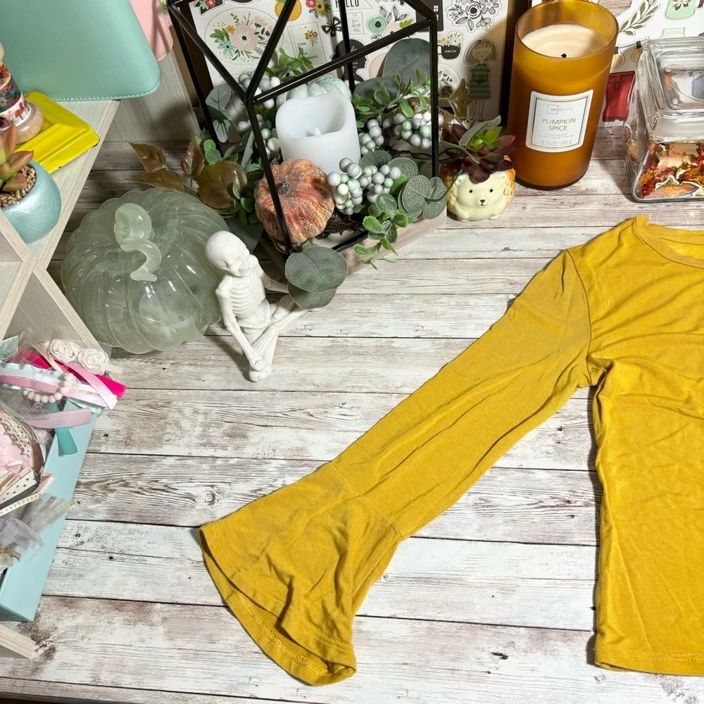 Art Class Girl’s Long Sleeve Mustard Yellow Top Shirt Size S 6 6X Fall Bohemian